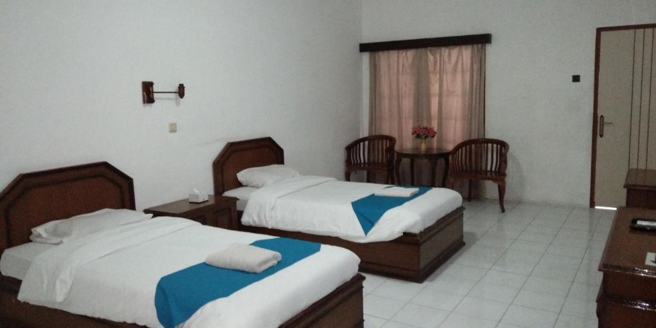 Hotel Sanashtri By Shm Bonorejo Kültér fotó