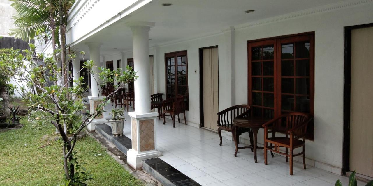 Hotel Sanashtri By Shm Bonorejo Kültér fotó